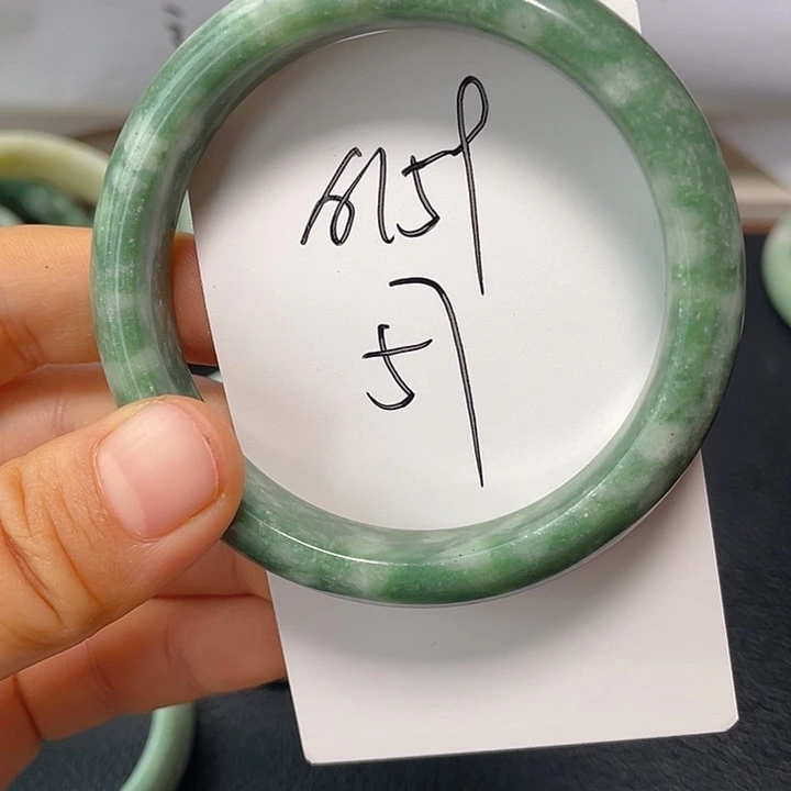 合金蛇纹石玉手镯