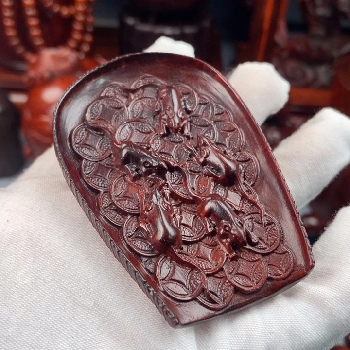 小叶紫檀其他（檀香紫檀）