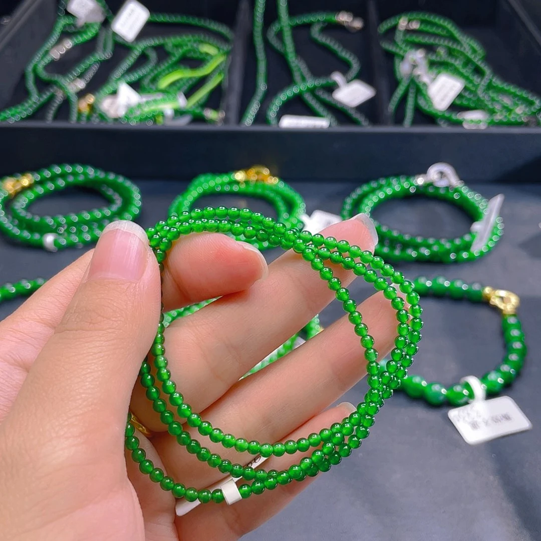 翡翠未镶嵌颈饰