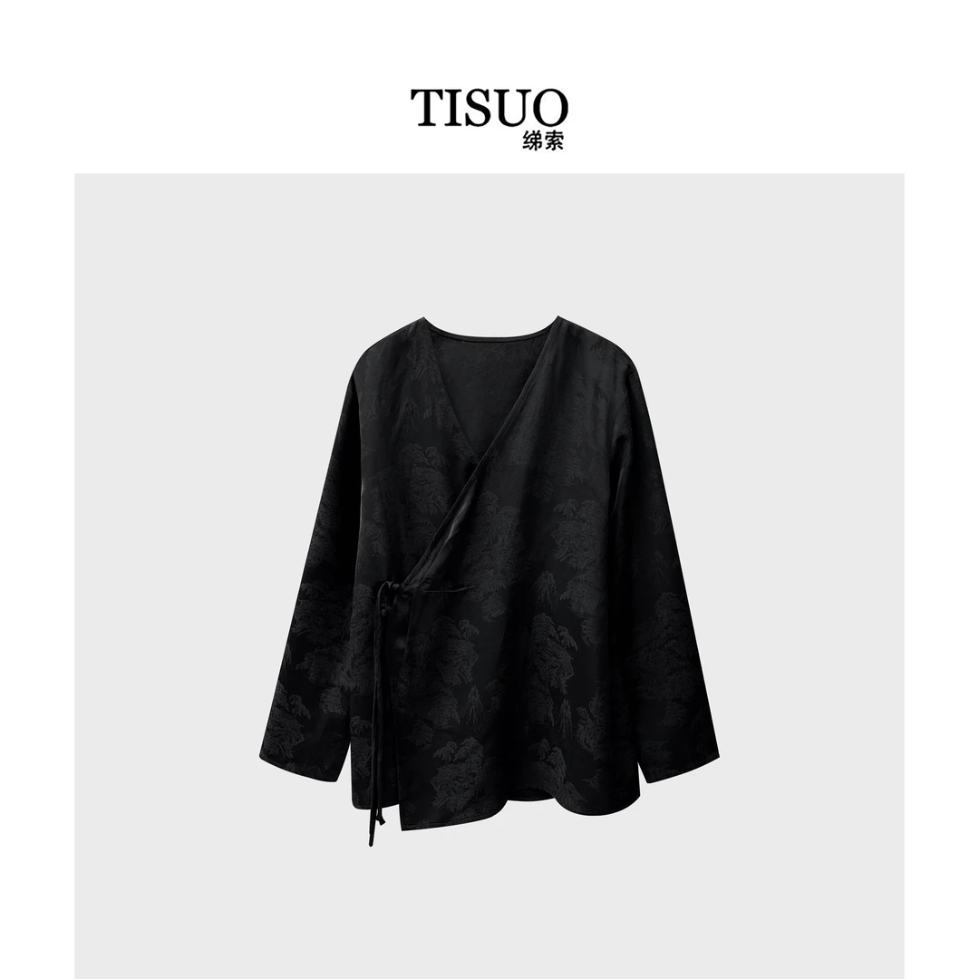 TISUO/绨索“仙境“新中式提花斜襟绑带v领上衣  TS843674