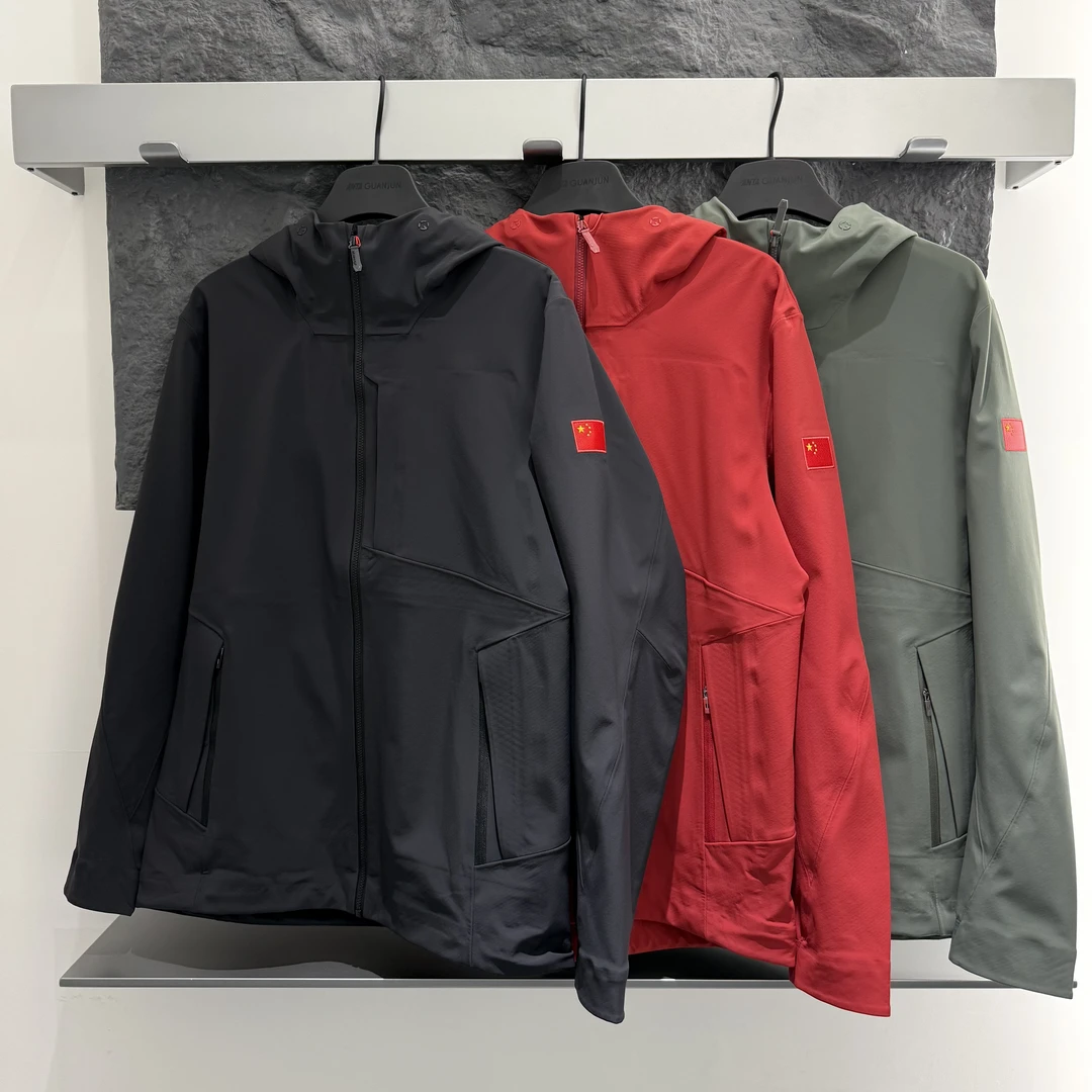 安踏【GUANJUN】休闲梭织保暖户外修身外套152510611-LQ新