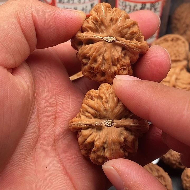 把件文玩核桃粗筋40
