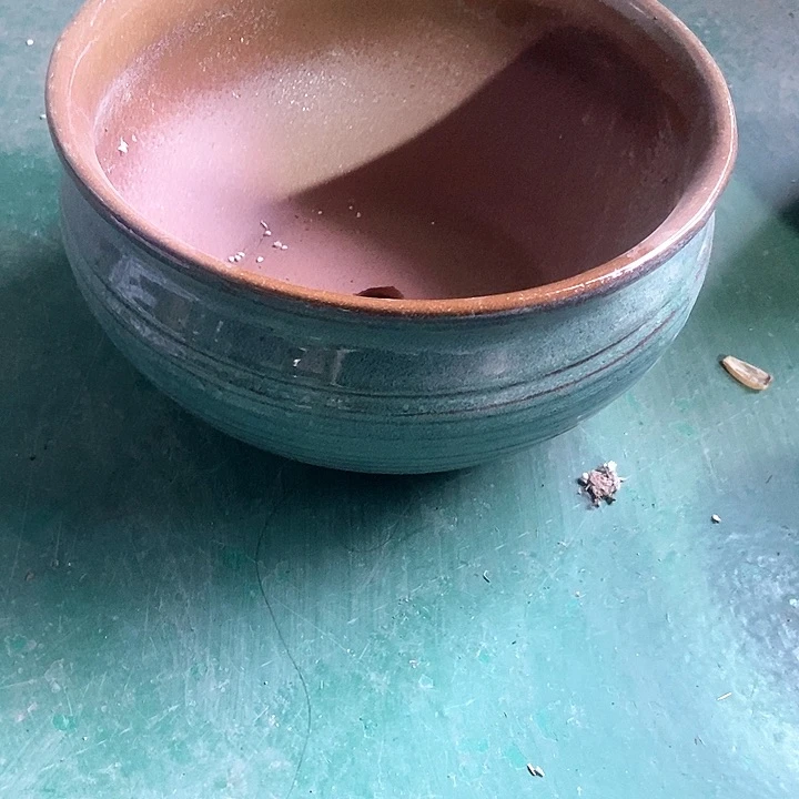 红陶口24。高14。。。