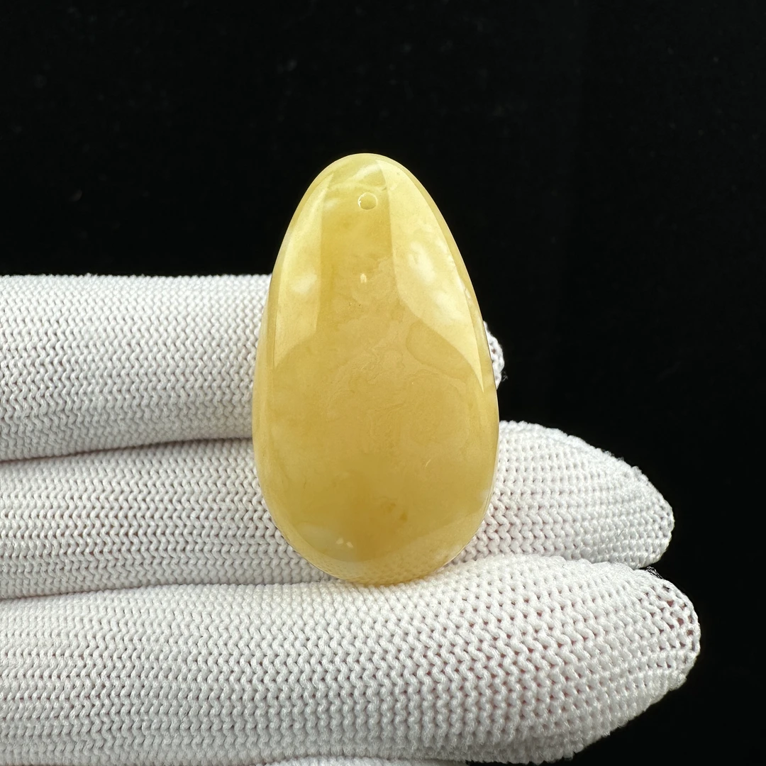 Y1227天然原矿蜜蜡 满蜡飘花水滴牌 22*39*10mm抖音基地质检发货