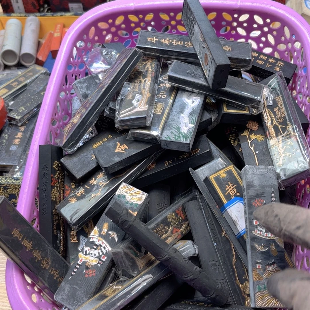 哈哈哈哈哈刚刚8条