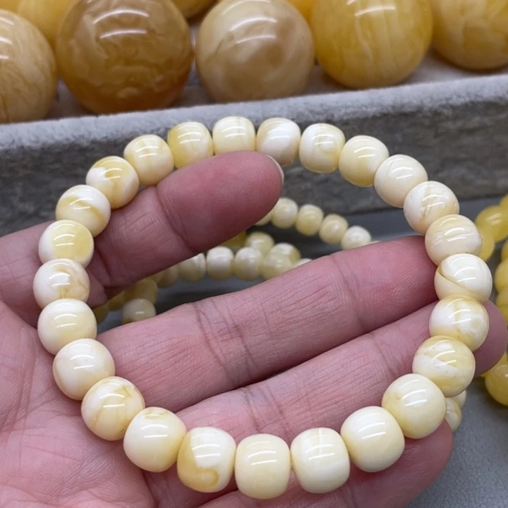 琥珀未镶嵌裸石蜜蜡