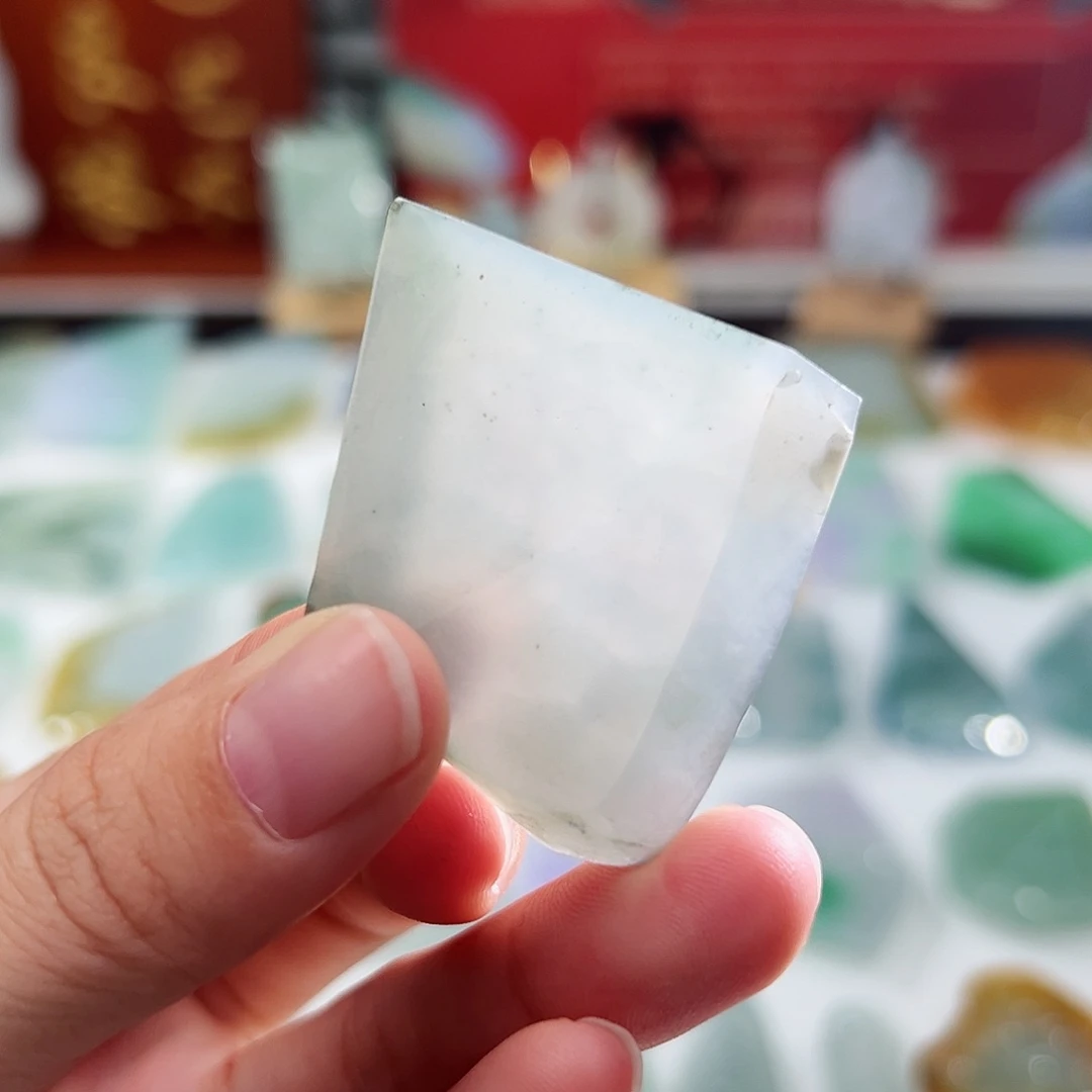 未镶嵌定制翡翠翡翠