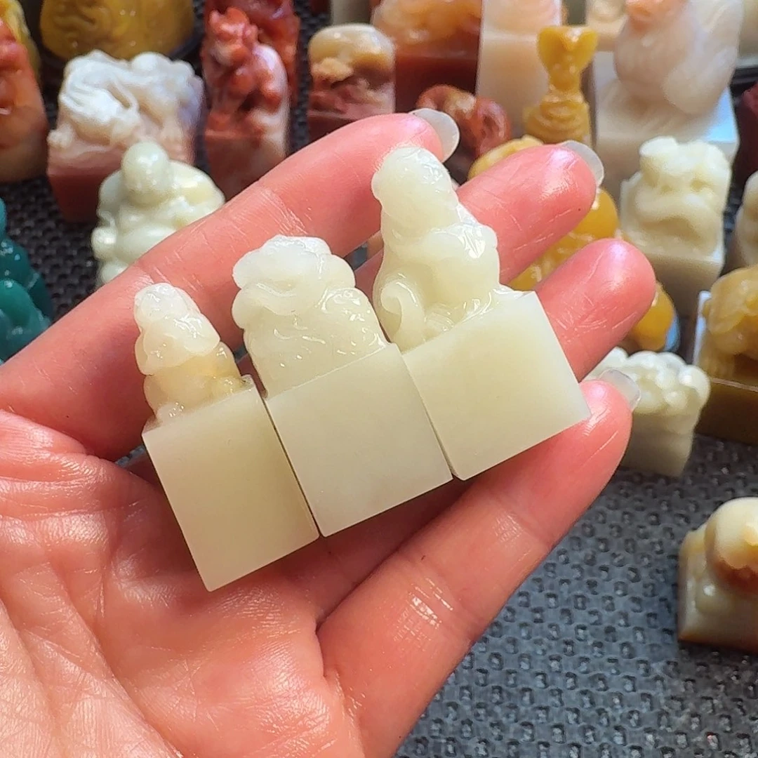 寿山石印石寿山石