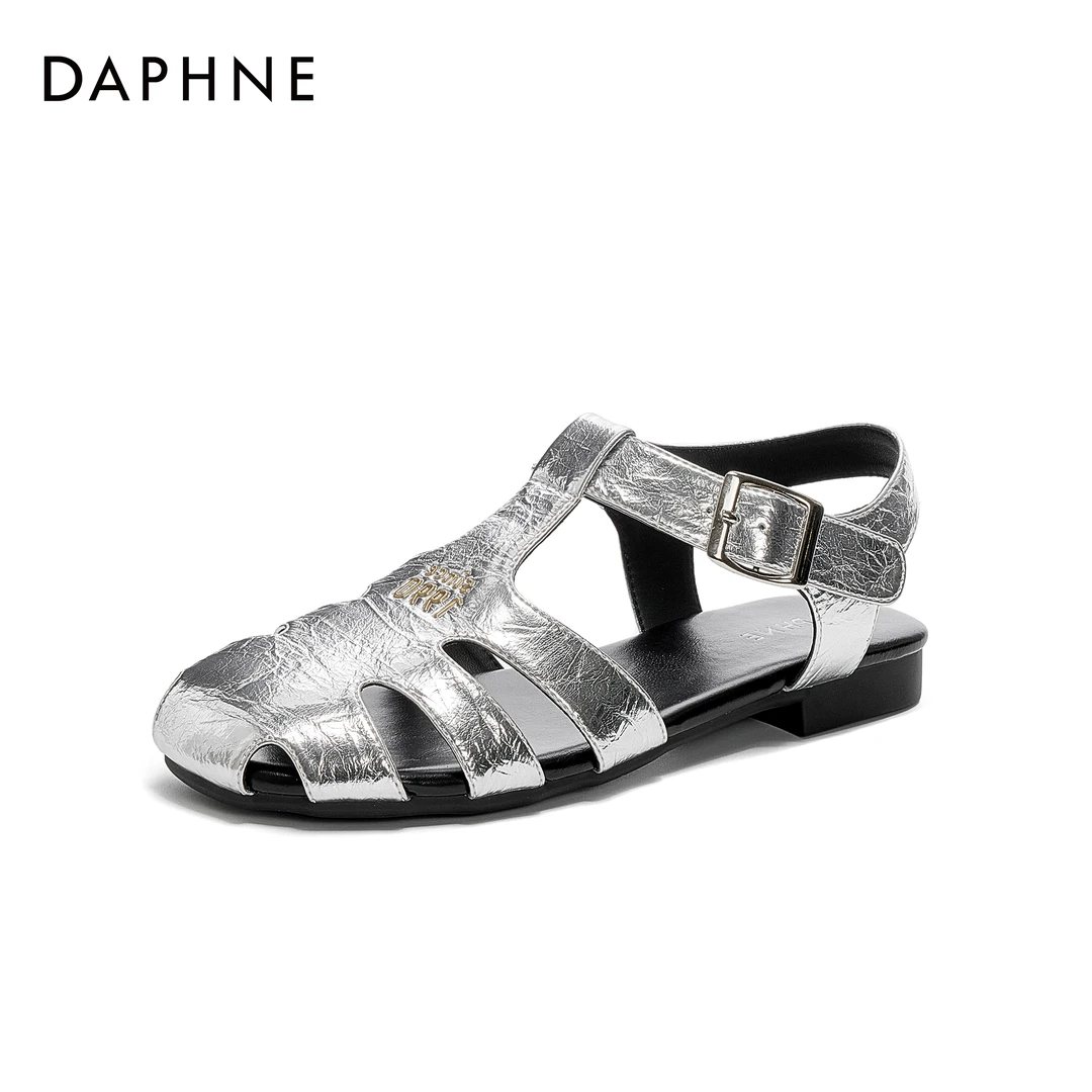 达芙妮包头休闲风罗马凉鞋女夏外穿软底镂空时尚百搭透气露趾女鞋