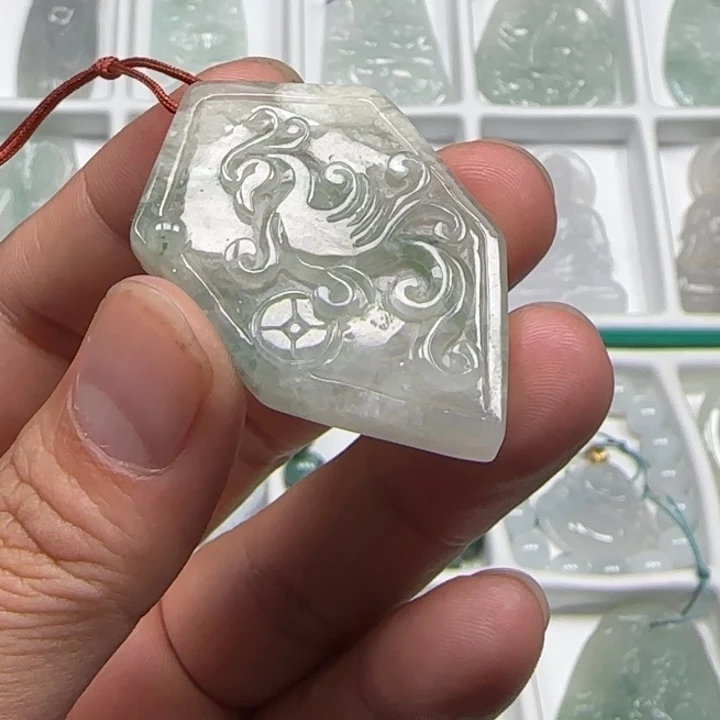 颈饰未镶嵌翡翠仿古龙凤