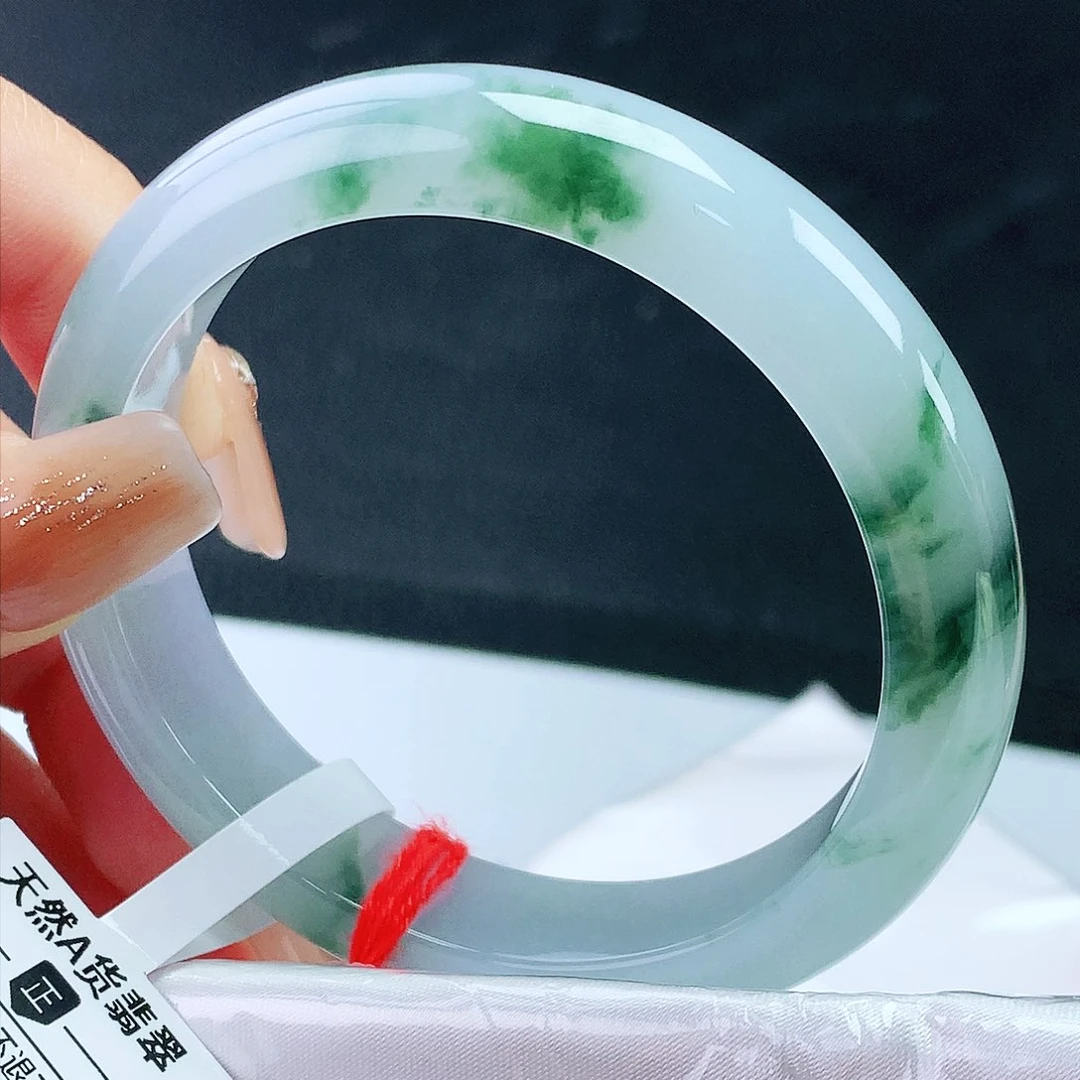 未镶嵌手镯翡翠55圈