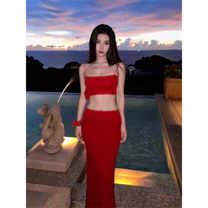 海边度假穿搭热辣显身材吊带上衣女性感辣妹套装红色包臀半身裙夏