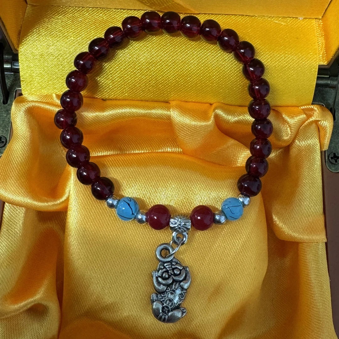 C10石榴石单圈手串（多样性发货）