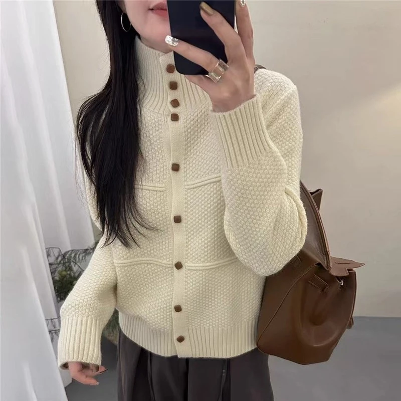 秋冬加厚高领毛衣慵懒风针织开衫外套女2025新款独特漂亮早秋上衣