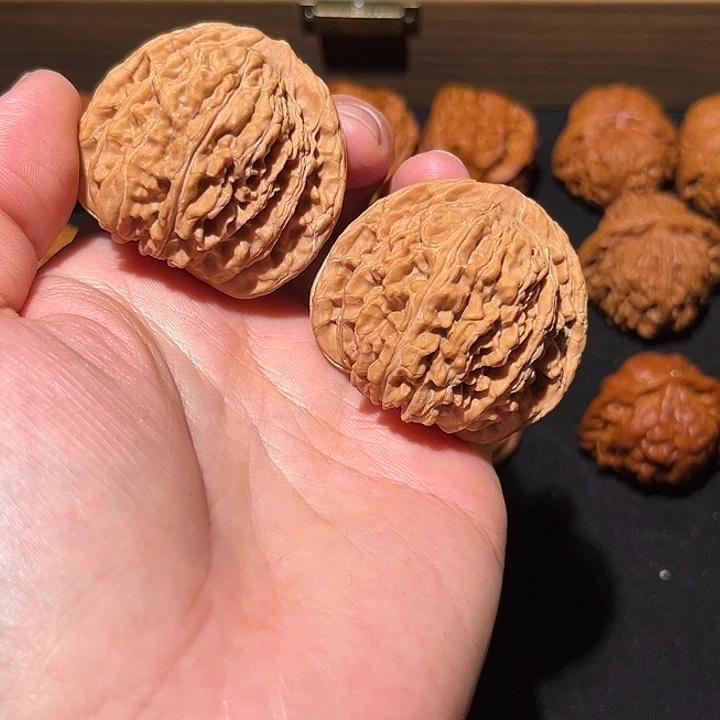 文玩核桃吊坠5、 全44楼