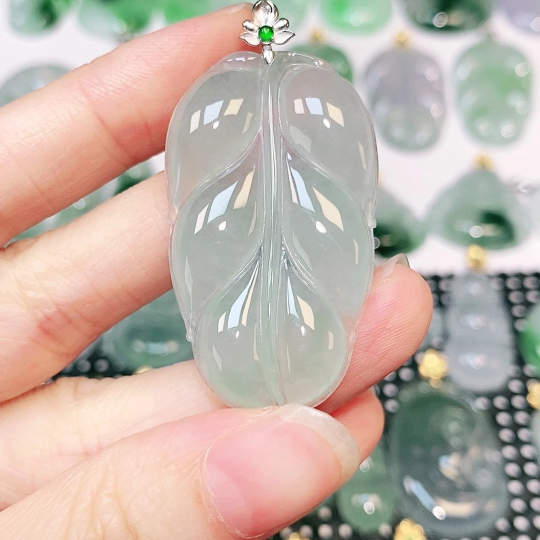吊坠(不含链)18K金镶嵌翡翠
