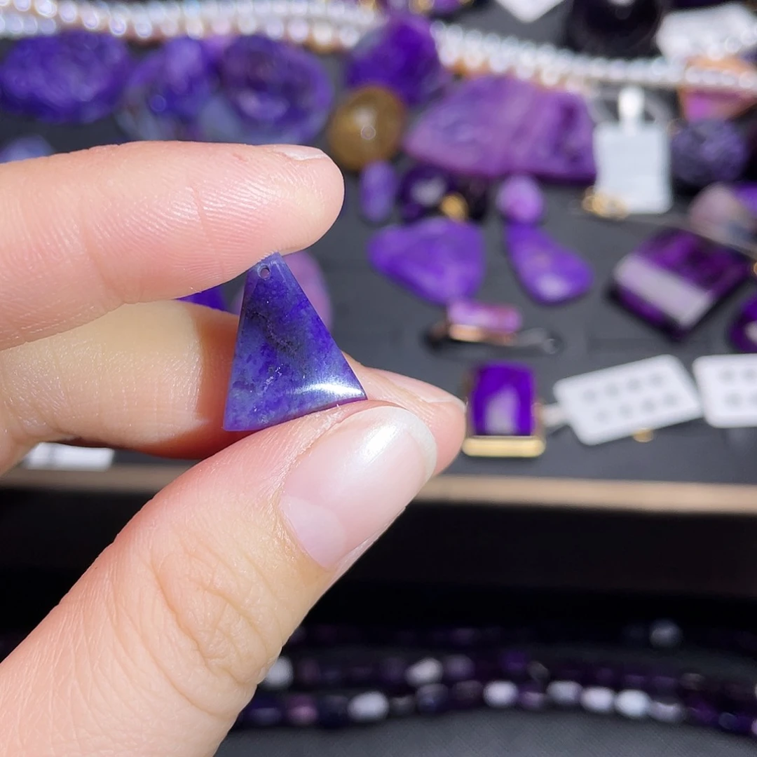 银S925镶嵌苏纪石（舒俱来）提溜