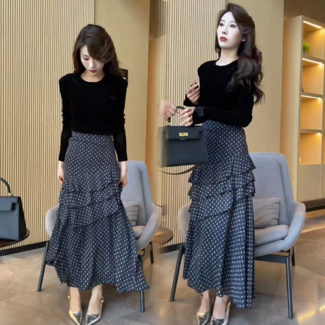 【蓝色妖姬】2025年新款显瘦长袖上衣+法式高腰时尚洋气气质半身裙