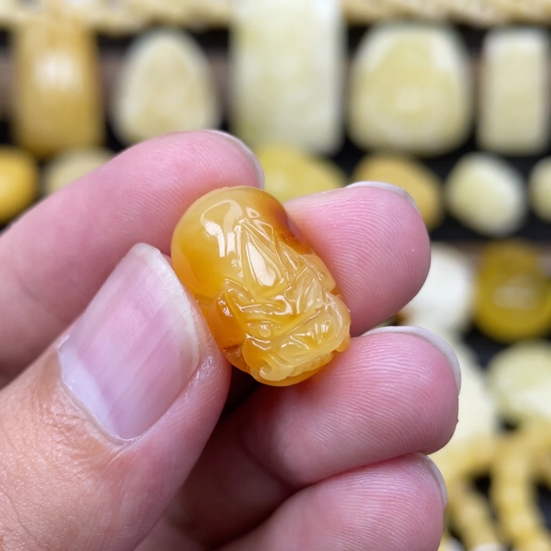 未镶嵌琥珀裸石琥珀蜜蜡