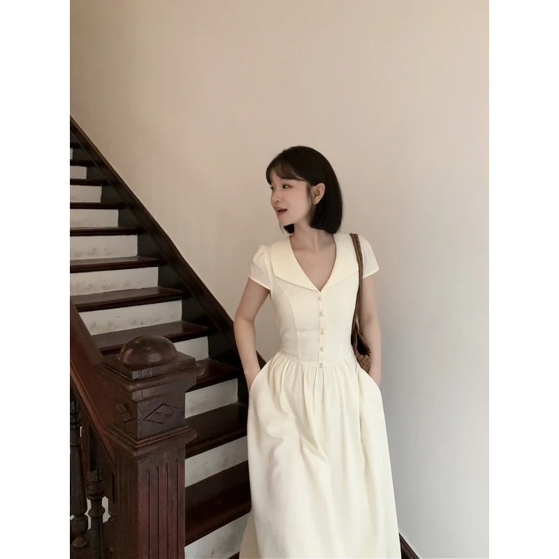 板栗西西【月光手礼】夏日法式气质设计简约翻领收腰显瘦短袖连衣裙