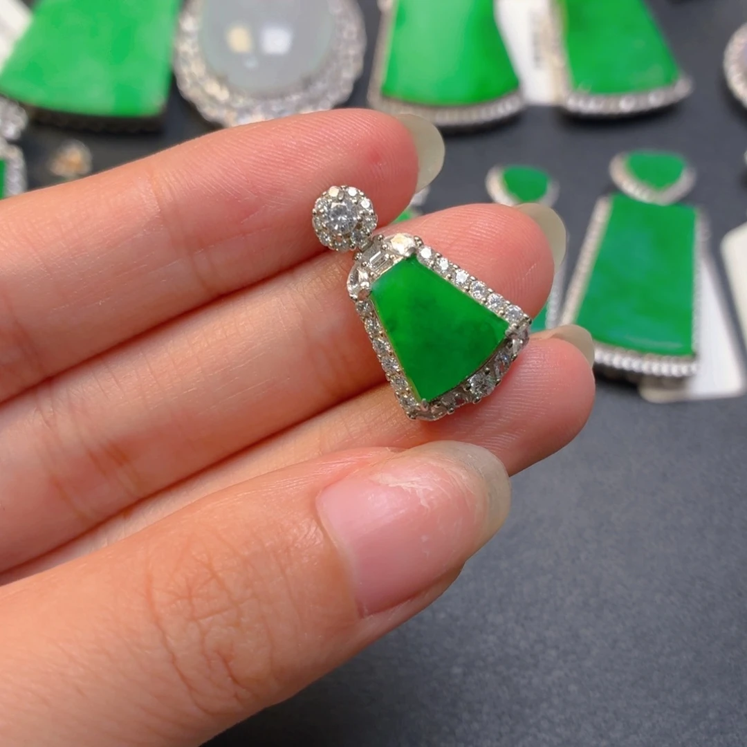 翡翠银S925镶嵌颈饰