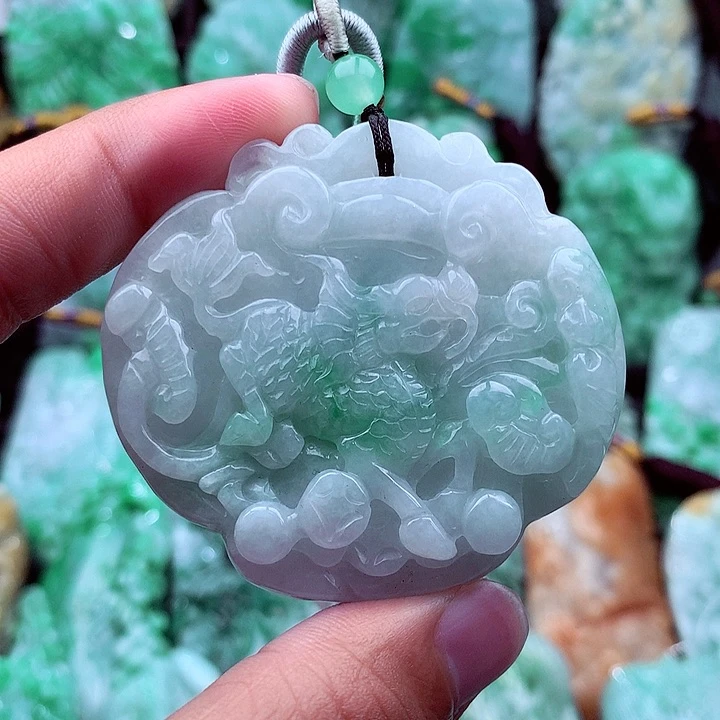 翡翠吊坠(不含链)未镶嵌