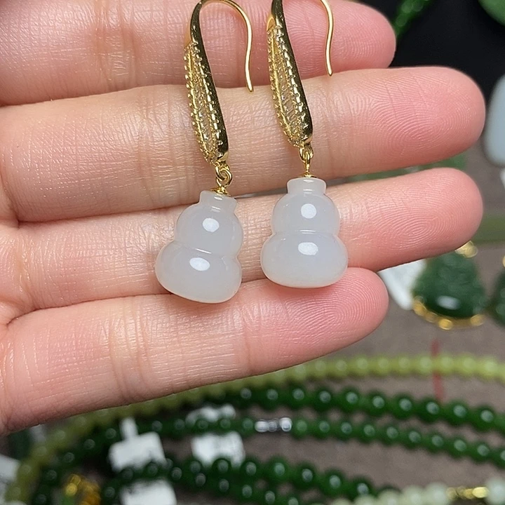 和田玉银S925镶嵌耳饰