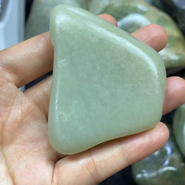 未镶嵌和田玉（糖玉）挂件