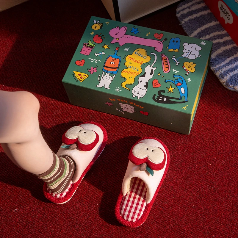 苹果拖鞋女秋冬季薄款2025新款情侣卡通居家室内防滑厚底棉拖鞋女