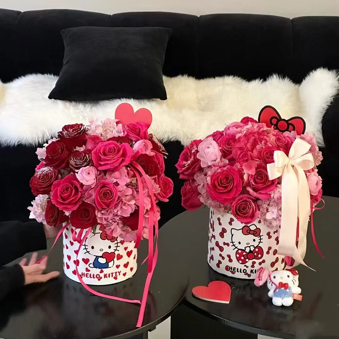 六一kitty凯蒂猫鲜花套二抱抱桶花束包装圆桶花艺插花材料diy花桶