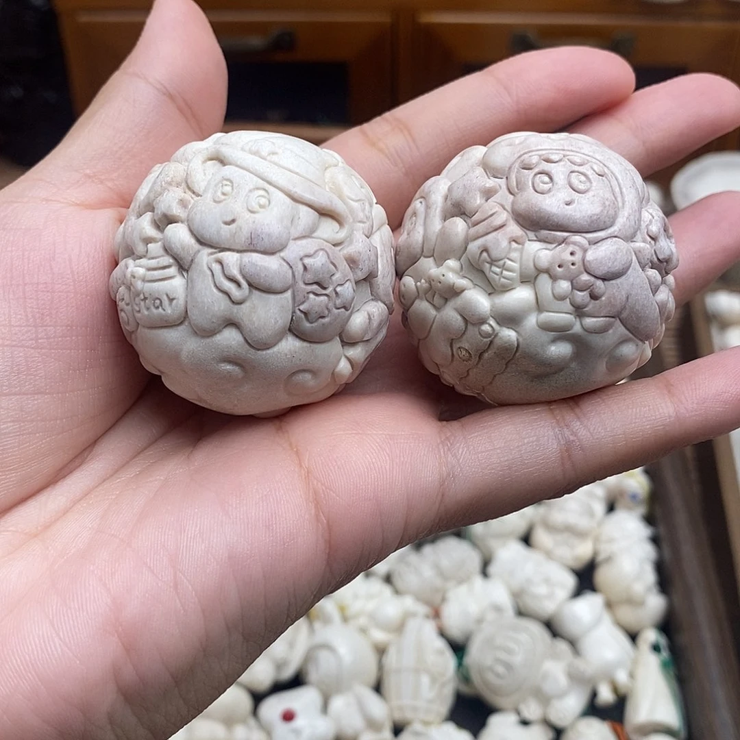 鹿骨把件c9星星人手球40尺寸
