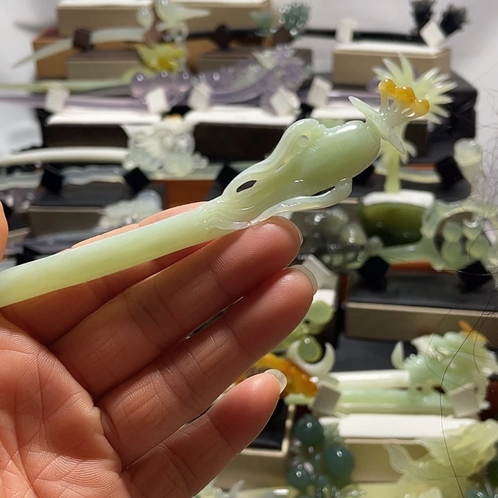 蛇纹石玉合金发饰