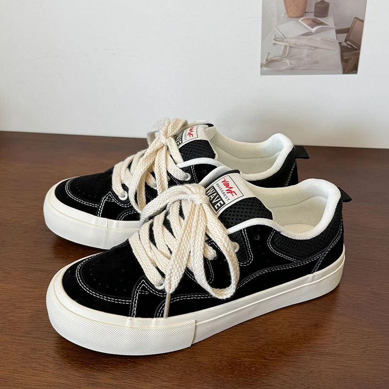 黑色低帮男女同款港风休闲青春潮流系带百搭7981时尚学院小众板鞋