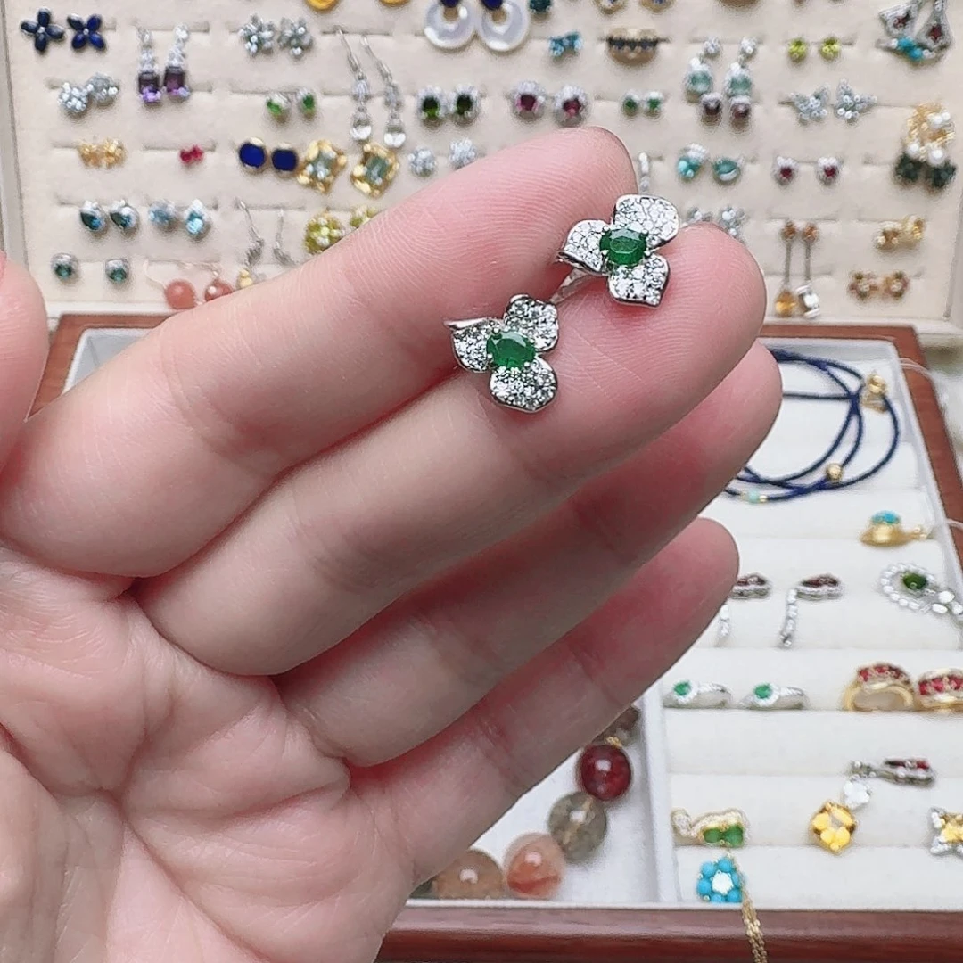 祖母绿耳饰银S925镶嵌耳钉