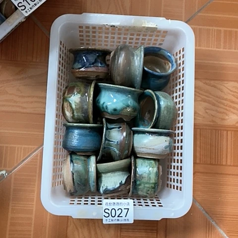 紫砂花盆027微瑕品口径4到5左右