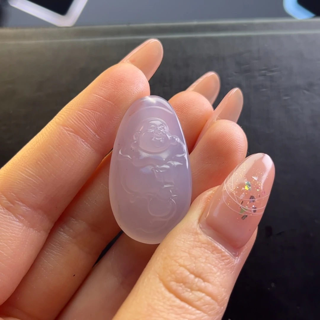 石英质玉木化吊坠未镶嵌黑*羊