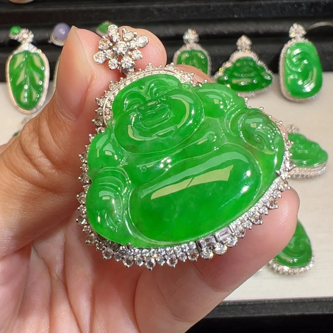 翡翠吊坠(不含链)18K金镶嵌