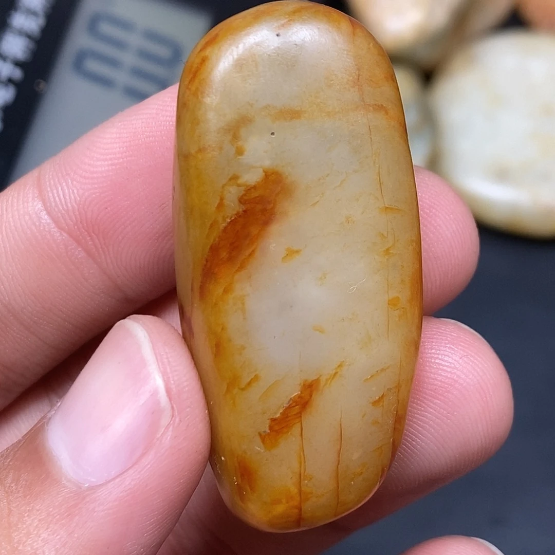 和田玉（糖玉）未镶嵌挂件