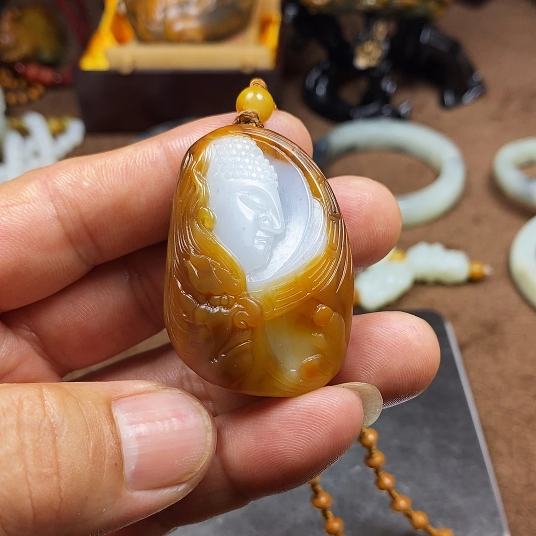 和田玉（子料）未镶嵌挂件