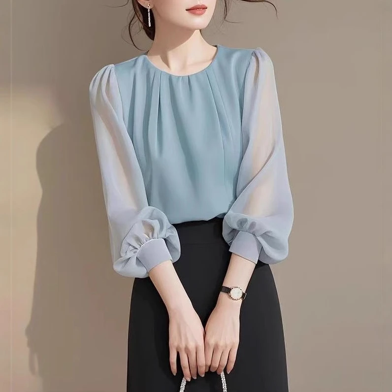 早秋上衣法式高级感好看气质设计感雪纺蓝色七分袖衬衫女装夏季