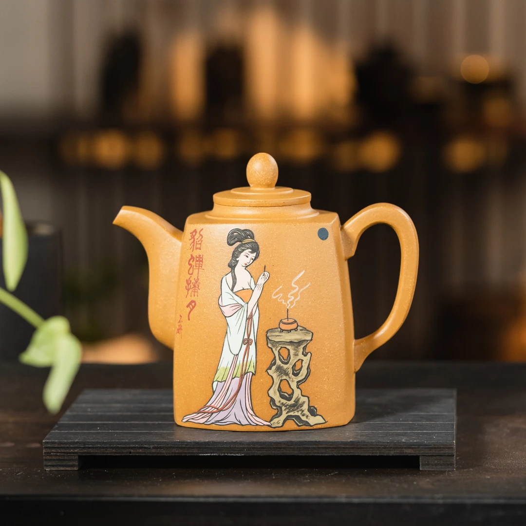 LF-061 宜兴手工紫砂 貂蝉