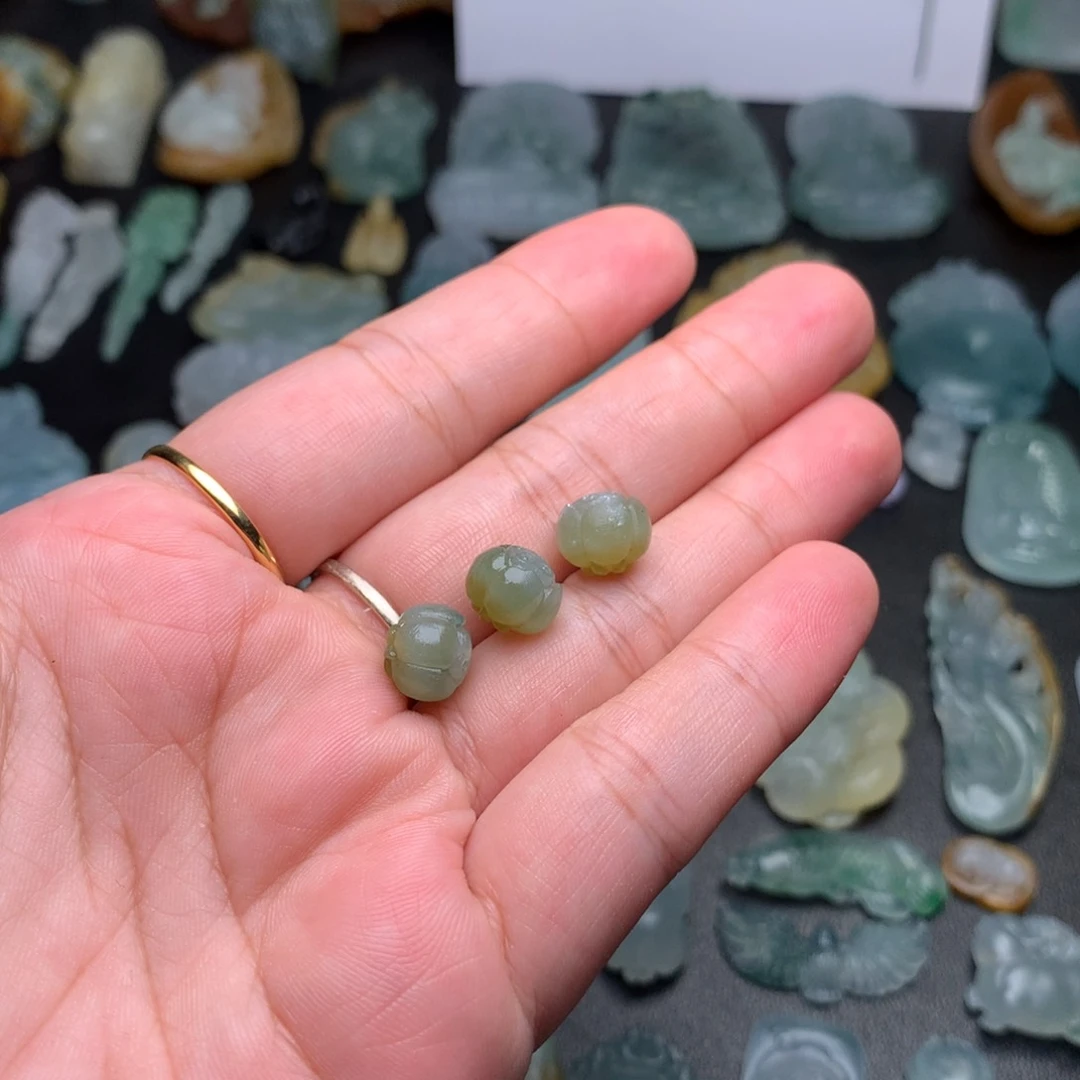 定制翡翠未镶嵌静****)莲花珠