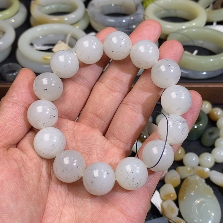 未镶嵌手链和田玉新疆和田黑山矿白玉点墨青花圆珠手串