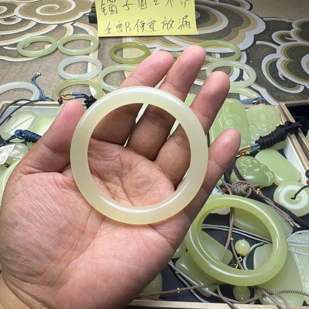 璠***a清海各尔木时尚手镯