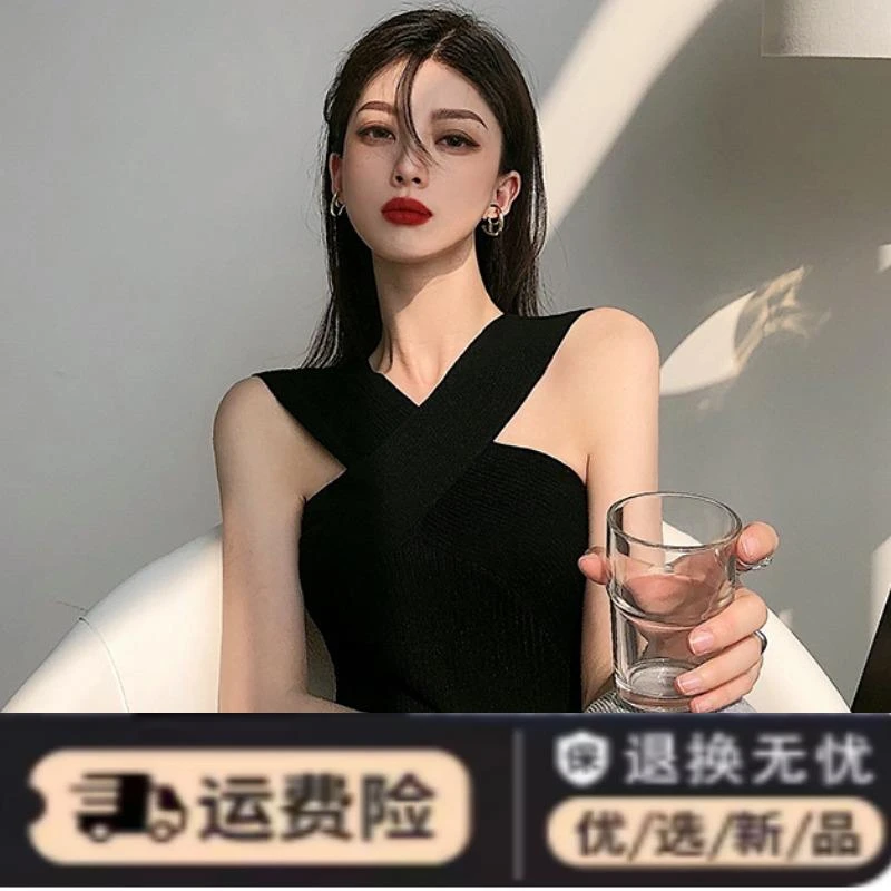 交叉挂脖辣妹上衣网红爆款吊带一字肩显瘦短款露肩小衫个性小背心