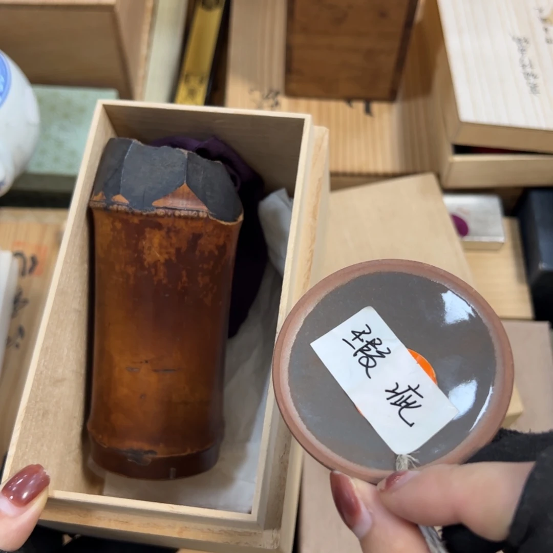 碗哈哈哈哈哈哈哈哈m