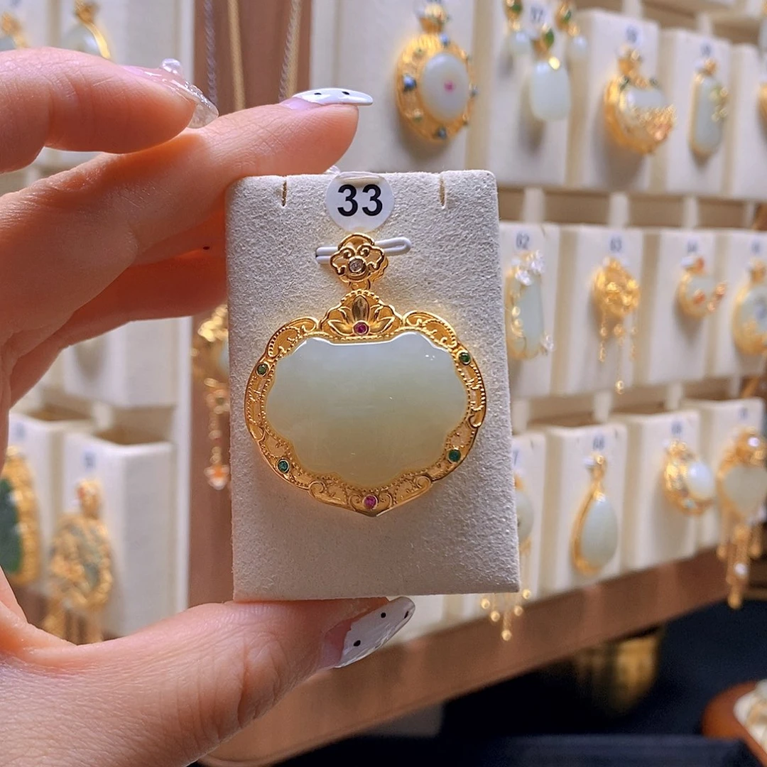 和田玉银S925镶嵌颈饰