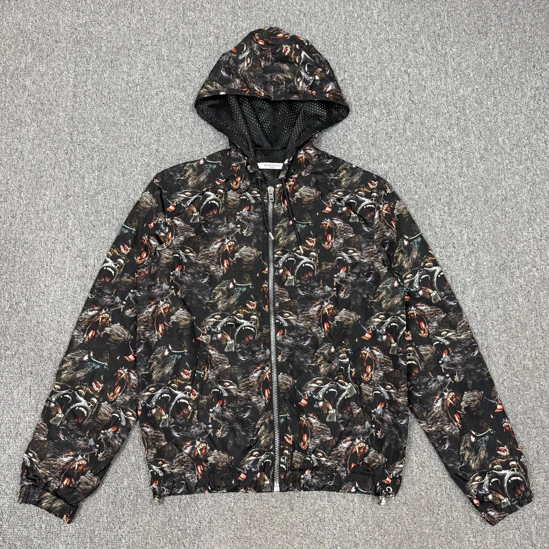 99新 Givenchy/纪梵希 13041355 满印群猴冲锋衣外套 46码99新