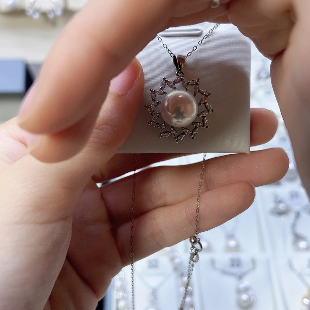 颈饰银S925镶嵌淡水珍珠