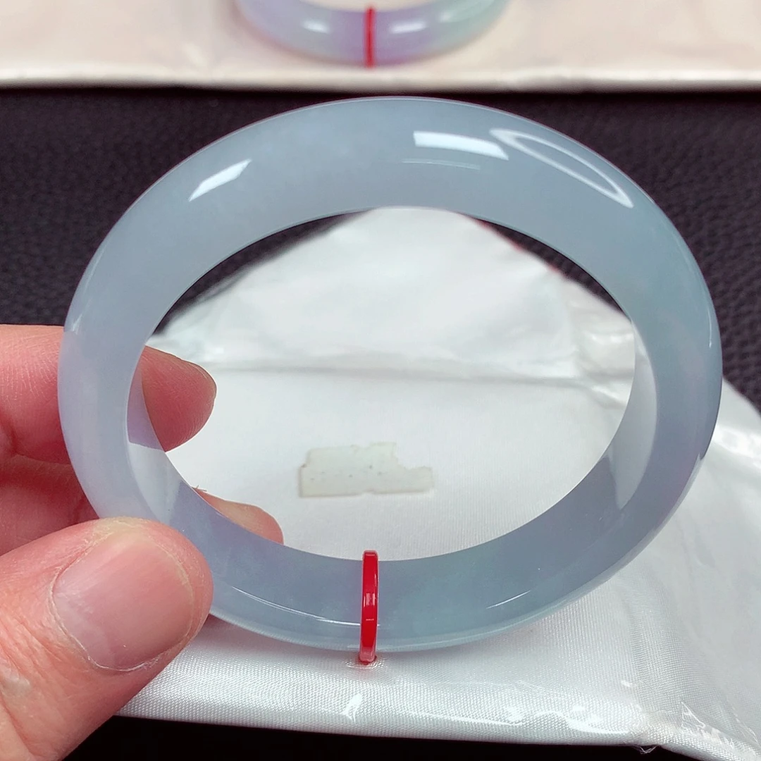 未镶嵌手镯翡翠天然翡翠手镯